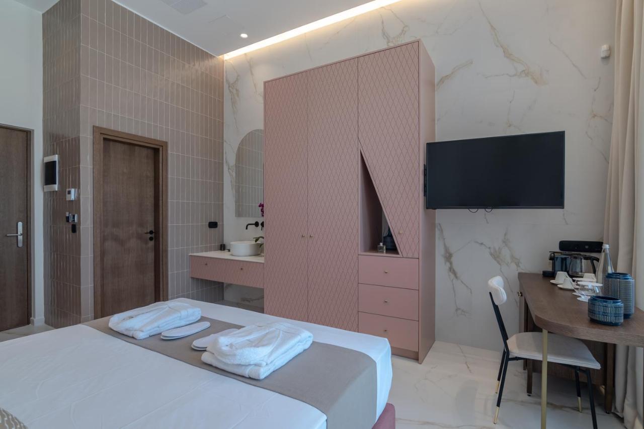 Omma Suites 레팀노 외부 사진